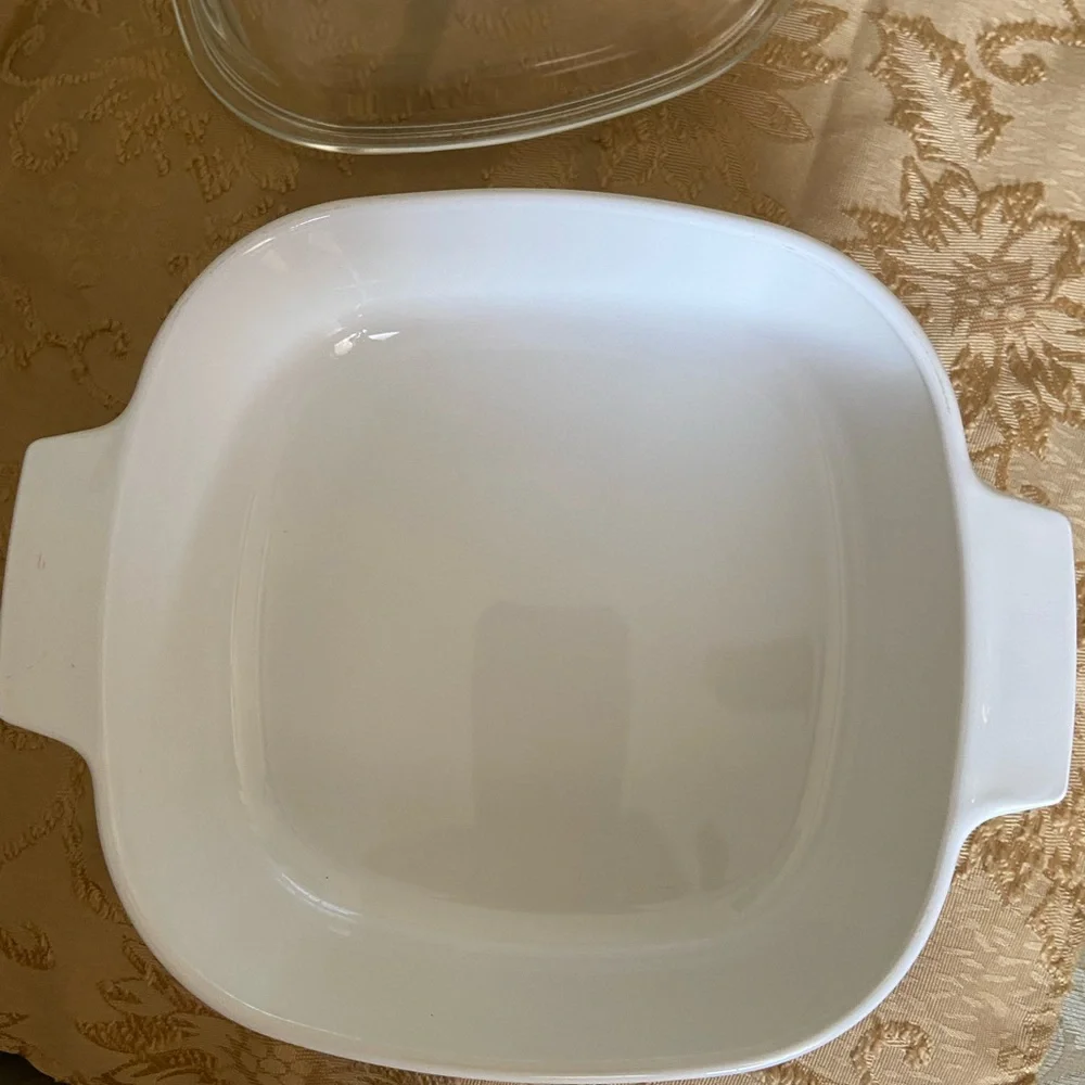 2 Quart CorningWare Floral White Casserole with Glass Lid
